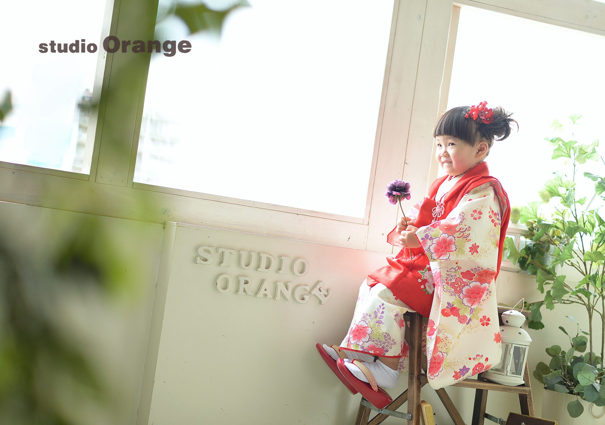 少し緊張されている表情もかわいい３歳姫と、久しぶりのスタッフ紹介コーナー！