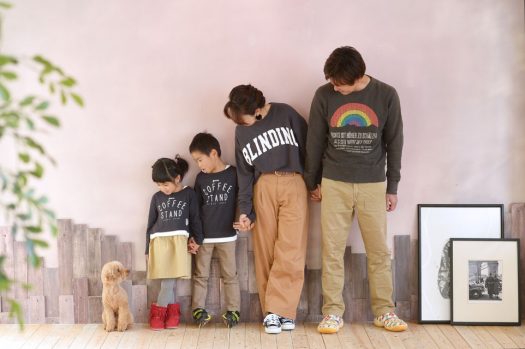 トイプードル　家族写真　お利口さん