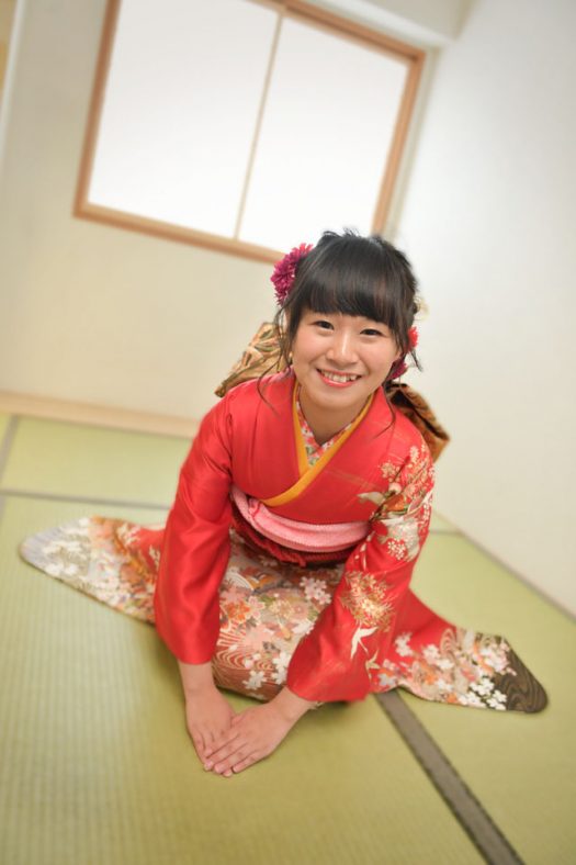 成人式当日　赤い着物　1月14日　2019年　奈良市　スタジオオレンジ