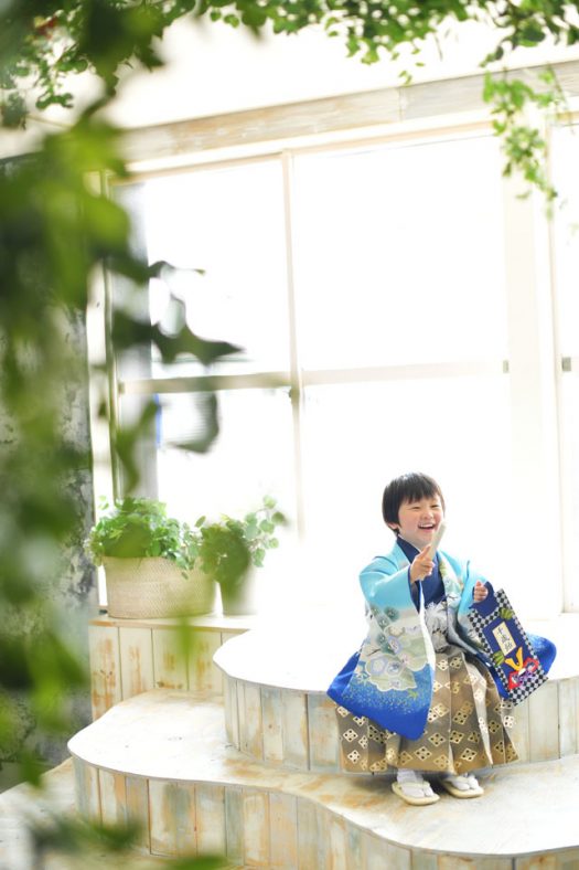 奈良市　生駒市　帝塚山　富雄　木津川市　精華町　スタジオレンジ　七五三　水色の着物　3歳男の子