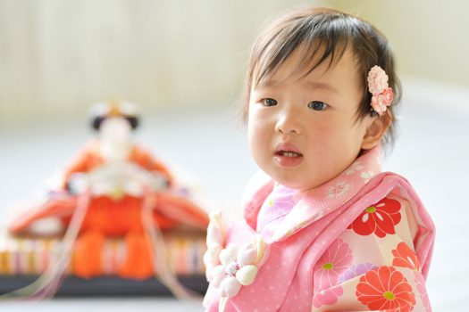 奈良市　生駒市　帝塚山　富雄　木津川市　精華町　登美ヶ丘　スタジオレンジ 写真館　フォトスタジオ　写真　桃の節句　ピンクの着物
