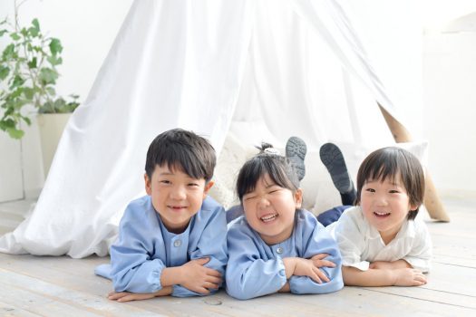 奈良市　生駒市　帝塚山　富雄　木津川市　精華町　登美ヶ丘　スタジオレンジ 写真館　フォトスタジオ　写真　兄弟撮影　卒園