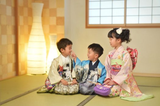 奈良市　生駒市　帝塚山　富雄　木津川市　精華町　登美ヶ丘　スタジオレンジ 写真館　フォトスタジオ　写真 春日大社　生駒大社　菅原天満宮　帯解寺　率川神社（いさがわじんじゃ）