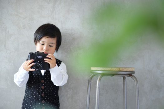 奈良市　生駒市　帝塚山　富雄　木津川市　精華町　登美ヶ丘　スタジオレンジ 写真館　フォトスタジオ　写真 春日大社　生駒大社　菅原天満宮　帯解寺　率川神社（いさがわじんじゃ）　七五三　入学入園卒業卒園　お誕生日　バースデーフォト 　1歳
