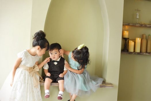 奈良市　生駒市　帝塚山　富雄　木津川市　精華町　登美ヶ丘　スタジオレンジ 写真館　フォトスタジオ　写真 春日大社　生駒大社　菅原天満宮　帯解寺　率川神社（いさがわじんじゃ） マタニティ　ニューボーン　バースデー　七五三