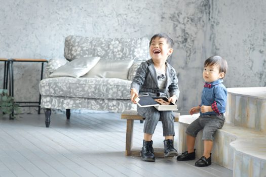 奈良市　生駒市　帝塚山　富雄　木津川市　精華町　登美ヶ丘　スタジオレンジ 写真館　フォトスタジオ　写真 春日大社　生駒大社　菅原天満宮　帯解寺　率川神社（いさがわじんじゃ）　七五三　入学入園卒業卒園　お誕生日　バースデーフォト 　1歳　家族撮影　ファミリーフォト　兄弟撮影　結婚記念日
