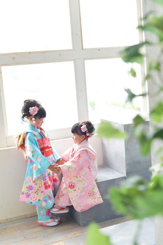 奈良市　生駒市　帝塚山　富雄　木津川市　精華町　登美ヶ丘　スタジオレンジ 写真館　フォトスタジオ　写真 春日大社　生駒大社　菅原天満宮　帯解寺　率川神社（いさがわじんじゃ）　七五三　入学入園卒業卒園　お誕生日　バースデーフォト 　1歳　家族撮影　ファミリーフォト　兄弟撮影　結婚記念日　ウェディングフォト　結婚式　前撮り　後撮り