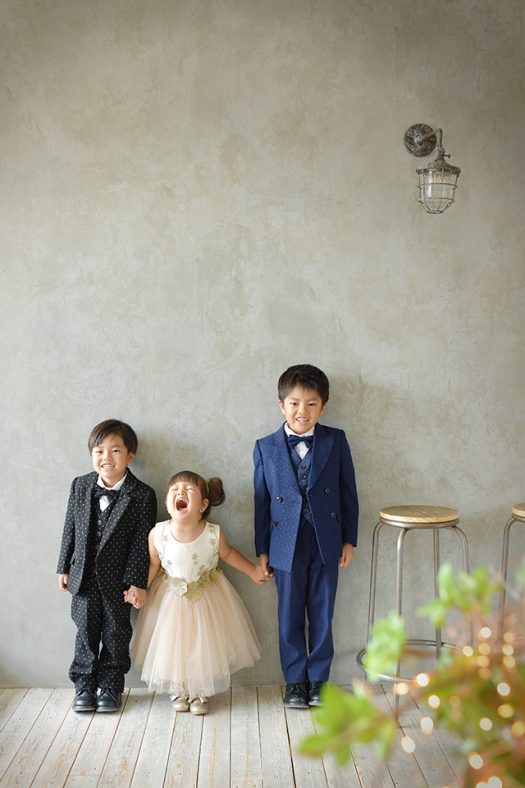 ドレス　スーツ　兄妹　３兄弟