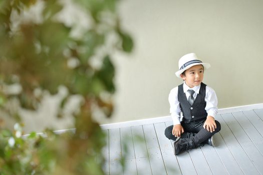 バースデー撮影　男の子　スーツ