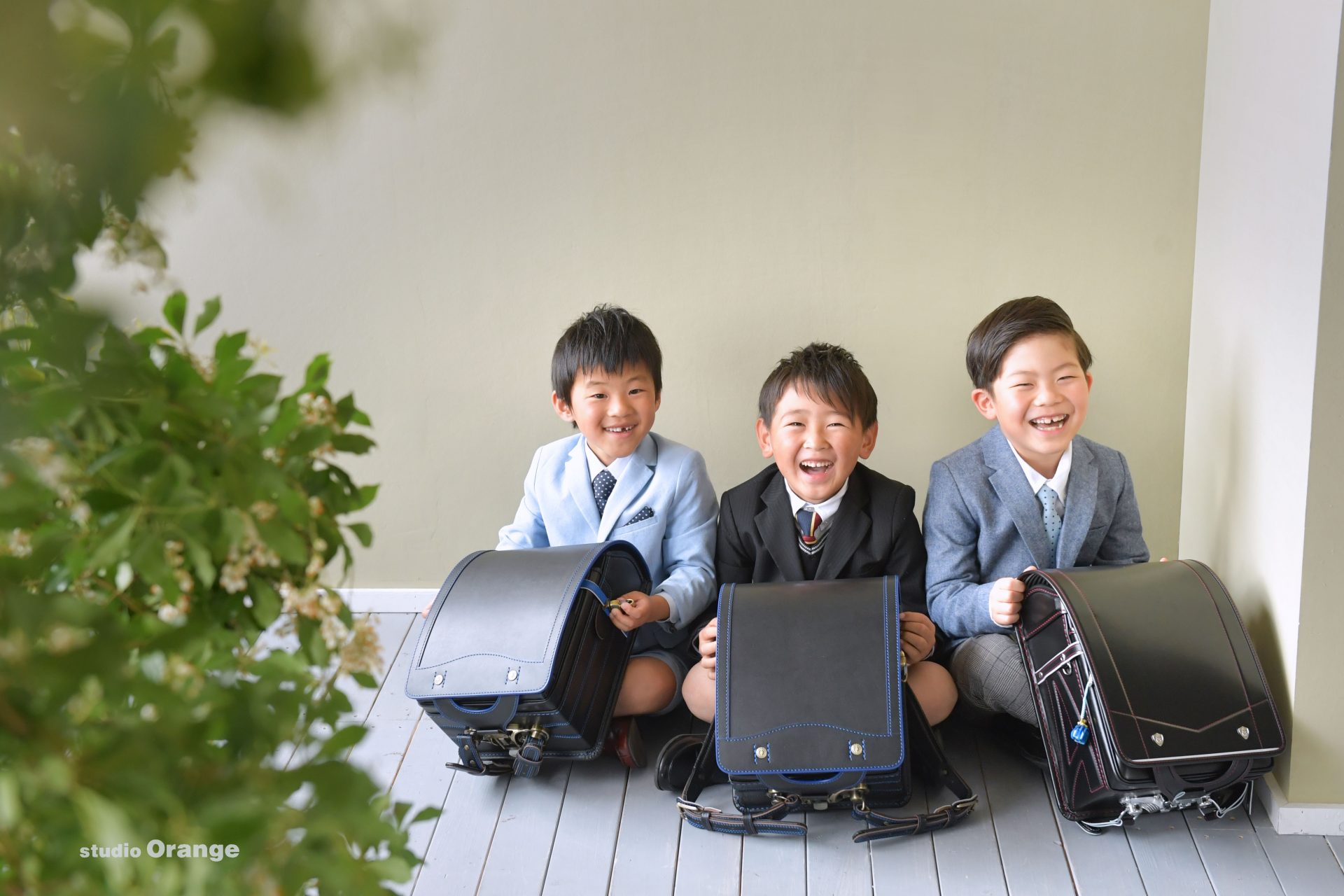 入園・入学の準備は万全ですか？オレンジならお友達同士も撮影できます。