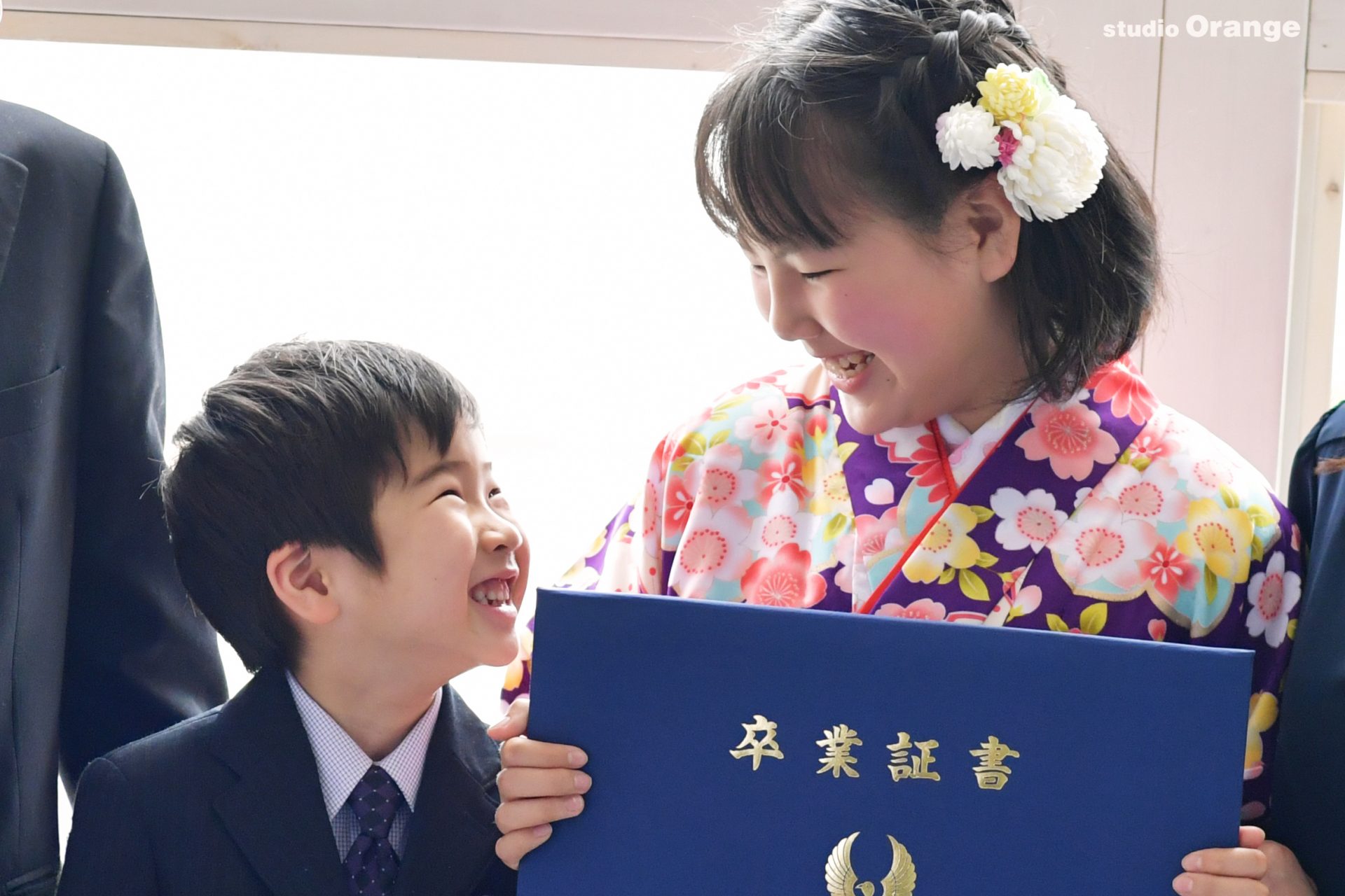 コロナウイルスの影響で卒業式がなくなり、卒業袴や振袖姿を楽しみにされていたご両親様へ