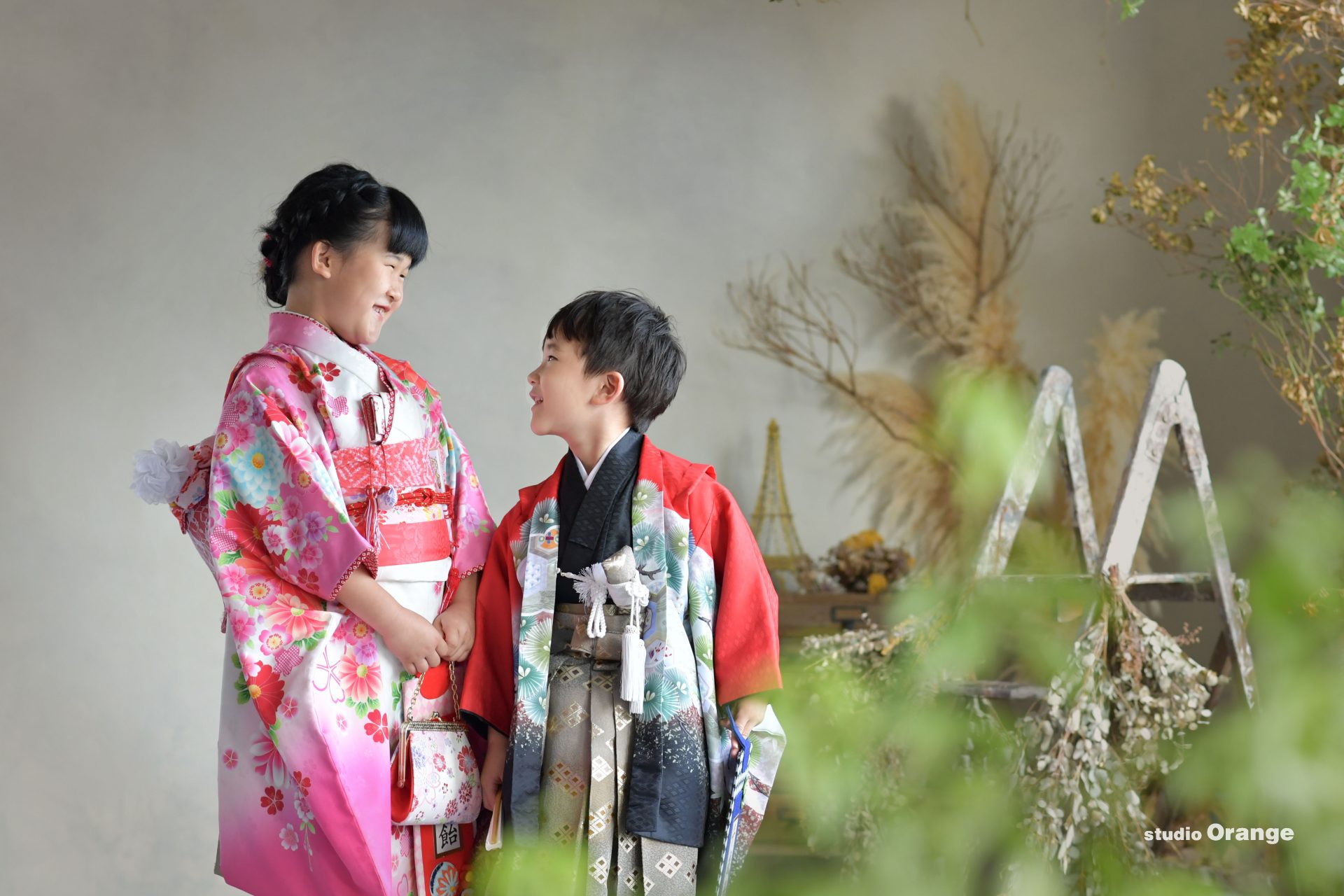 秋には春日大社にお参りの５歳さんと７歳さんの七五三撮影