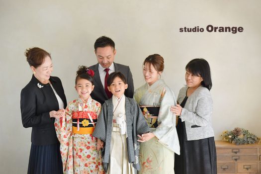 フォトスタジオ　写真館　七五三　和装　袴　帯　被布　姉妹写し　兄弟写し　兄妹写し　姉弟写し　家族写し　奈良市　学園前　生駒　大和郡山市　精華町　木津川市　春日大社　帯解寺　菅原天満宮　生駒大社　率川神社