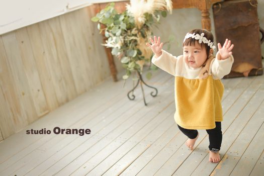 フォトスタジオ　写真館　バースデー　お誕生日　洋装　スーツ　ドレス　私服　１人写し　兄弟写し　姉妹写し　兄妹写し　姉弟写し　奈良市　学園前　生駒　大和郡山市　精華町　木津川市