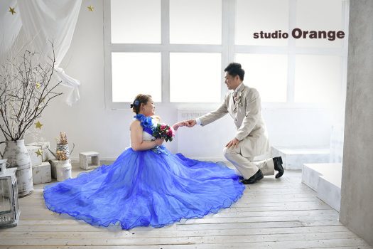 結婚式　ウェディング　ドレス　タキシード　洋装　ベール　フォトスタジオ　奈良店　オレンジ　フォトウェディング　写真だけの結婚式　ウェディングドレス　カラードレス　色ドレス　白ドレス