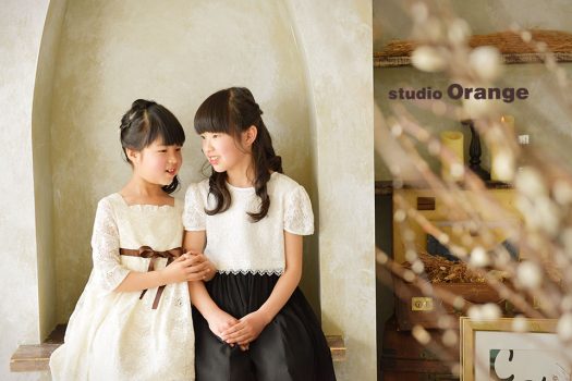 フォトスタジオ　写真館　バースデー　お誕生日　洋装　スーツ　ドレス　私服　１人写し　兄弟写し　姉妹写し　兄妹写し　姉弟写し　奈良市　学園前　生駒　大和郡山市　精華町　木津川市