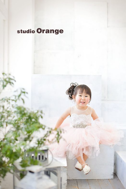 フォトスタジオ　写真館　バースデー　お誕生日　洋装　スーツ　ドレス　私服　１人写し　兄弟写し　姉妹写し　兄妹写し　姉弟写し　奈良市　学園前　生駒　大和郡山市　精華町　木津川市