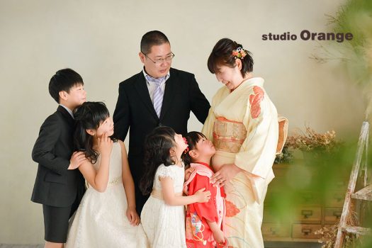 フォトスタジオ　写真館　七五三　和装　袴　帯　被布　姉妹写し　兄弟写し　兄妹写し　姉弟写し　家族写し　奈良市　学園前　生駒　大和郡山市　精華町　木津川市　春日大社　帯解寺　菅原天満宮　生駒大社　率川神社