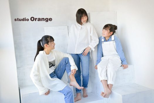 フォトスタジオ　写真館　バースデー　お誕生日　洋装　スーツ　ドレス　私服　１人写し　兄弟写し　姉妹写し　兄妹写し　姉弟写し　奈良市　学園前　生駒　大和郡山市　精華町　木津川市