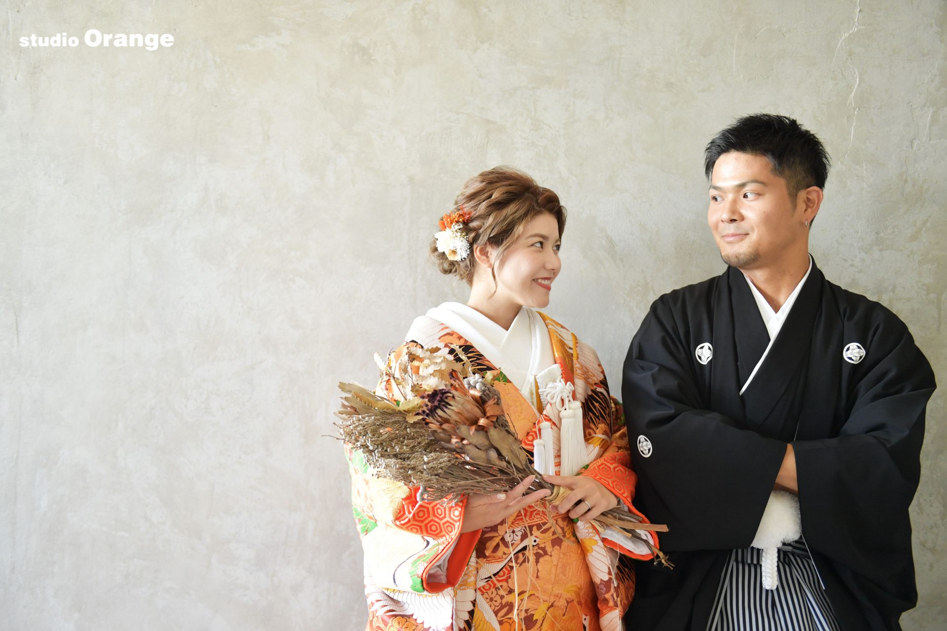 前撮り用ウェディングフォト、写真だけの結婚式どちらも楽しんでいただけます。