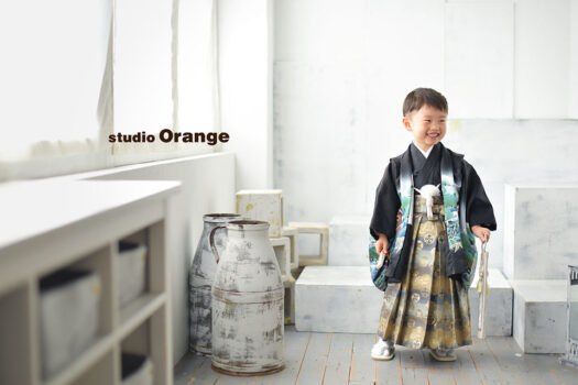 奈良県　奈良市　写真　写真館　オレンジ　スタジオ　スタジオオレンジ　フォト　フォトスタジオ　Photo 子供　大人　バースデー　赤ちゃん　七五三　成人式　入学　卒業　お宮参り　お誕生日　バースデー　着物　家族写真