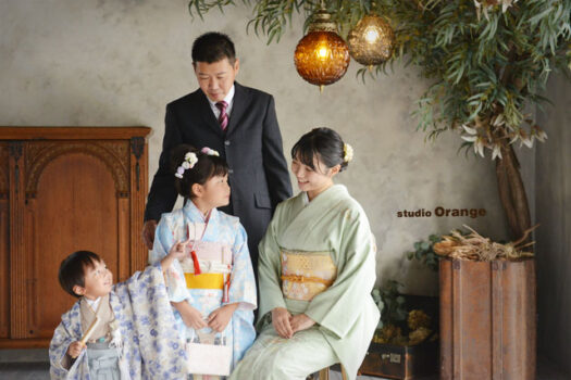 奈良県　奈良市　写真　写真館　オレンジ　スタジオ　スタジオオレンジ　フォト　フォトスタジオ　Photo 子供　大人　バースデー　赤ちゃん　七五三　成人式　入学　卒業　お宮参り　お誕生日　バースデー　着物　家族写真