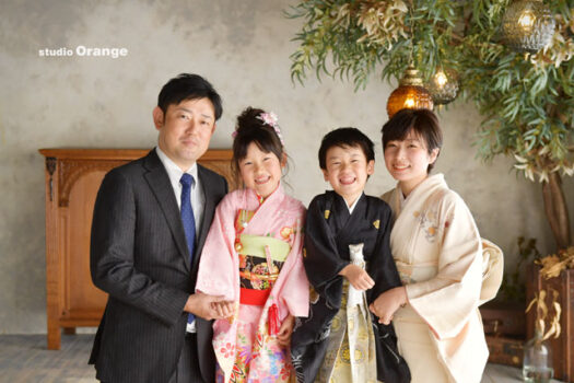 奈良県　奈良市　写真　写真館　オレンジ　スタジオ　スタジオオレンジ　フォト　フォトスタジオ　Photo 子供　大人　バースデー　お宮参り　赤ちゃん　七五三　成人式　入学　卒業　ブライダル　結婚式　写真だけの結婚式　フォトウェディング　ウェディング　袴　振袖　ドレス　打掛　白無垢　色打掛　　