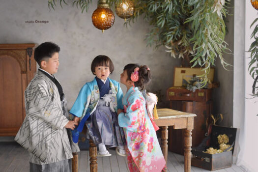 奈良県　奈良市　写真　写真館　オレンジ　スタジオ　スタジオオレンジ　フォト　フォトスタジオ　Photo 子供　大人　バースデー　お宮参り　赤ちゃん　七五三　成人式　入学　卒業　ブライダル　結婚式　写真だけの結婚式　フォトウェディング　ウェディング　袴　振袖　ドレス　打掛　白無垢　色打掛　　