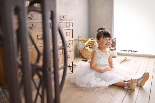 奈良県　奈良市　写真　写真館　オレンジ　スタジオ　スタジオオレンジ　フォト　フォトスタジオ　Photo 子供　大人　バースデー　お宮参り　赤ちゃん　七五三　成人式　入学　卒業　ブライダル　結婚式　写真だけの結婚式　フォトウェディング　ウェディング　袴　振袖　ドレス　打掛　白無垢　色打掛　　