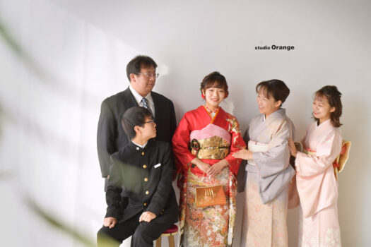 奈良県　奈良市　写真　写真館　オレンジ　スタジオ　スタジオオレンジ　フォト　フォトスタジオ　Photo 子供　大人　バースデー　お宮参り　赤ちゃん　七五三　成人式　入学　卒業　ブライダル　結婚式　写真だけの結婚式　フォトウェディング　ウェディング　袴　振袖　ドレス　打掛　白無垢　色打掛　　