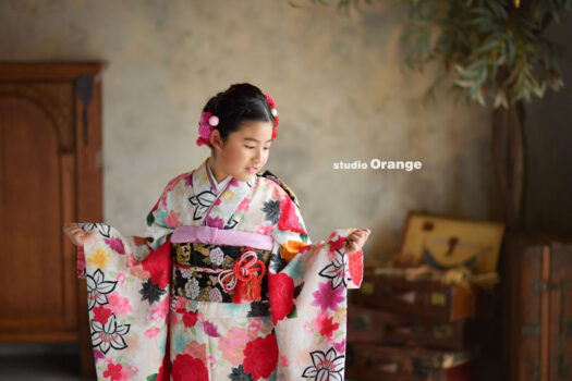 奈良県　奈良市　写真　写真館　オレンジ　スタジオ　スタジオオレンジ　フォト　フォトスタジオ　Photo 子供　大人　バースデー　お宮参り　赤ちゃん　七五三　成人式　入学　卒業　ブライダル　結婚式　写真だけの結婚式　フォトウェディング　ウェディング　袴　振袖　ドレス　打掛　白無垢　色打掛　　
