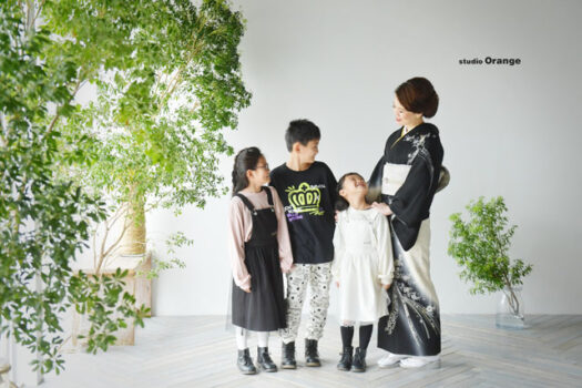奈良県　奈良市　写真　写真館　オレンジ　スタジオ　スタジオオレンジ　フォト　フォトスタジオ　Photo 子供　大人　バースデー　お宮参り　赤ちゃん　七五三　成人式　入学　卒業　ブライダル　結婚式　写真だけの結婚式　フォトウェディング　ウェディング　袴　振袖　ドレス　打掛　白無垢　色打掛　　