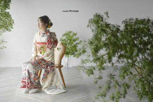 奈良県　奈良市　写真　写真館　オレンジ　スタジオ　スタジオオレンジ　フォト　フォトスタジオ　Photo 子供　大人　バースデー　お宮参り　赤ちゃん　七五三　成人式　入学　卒業　ブライダル　結婚式　写真だけの結婚式　フォトウェディング　ウェディング　袴　振袖　ドレス　打掛　白無垢　色打掛　　