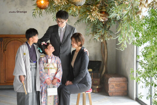 奈良県　奈良市　写真　写真館　オレンジ　スタジオ　スタジオオレンジ　フォト　フォトスタジオ　Photo 子供　大人　バースデー　お宮参り　赤ちゃん　七五三　成人式　入学　卒業　ブライダル　結婚式　写真だけの結婚式　フォトウェディング　ウェディング　袴　振袖　ドレス　打掛　白無垢　色打掛　　