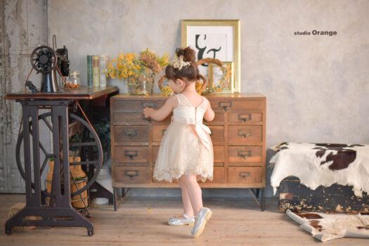 奈良県　奈良市　写真　写真館　オレンジ　スタジオ　スタジオオレンジ　フォト　フォトスタジオ　Photo 子供　大人　バースデー　お宮参り　赤ちゃん　七五三　成人式　入学　卒業　ブライダル　結婚式　写真だけの結婚式　フォトウェディング　ウェディング　袴　振袖　ドレス　打掛　白無垢　色打掛　　