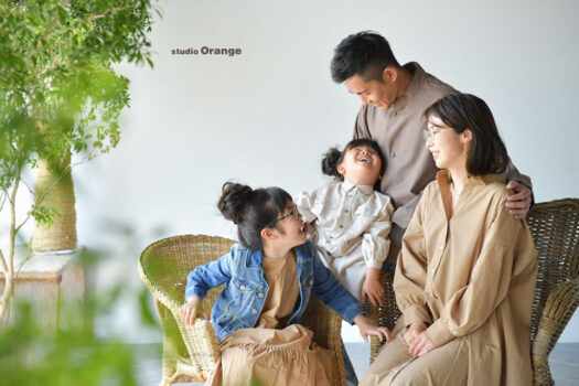 奈良県　奈良市　写真　写真館　オレンジ　スタジオ　スタジオオレンジ　フォト　フォトスタジオ　Photo 子供　大人　バースデー　お宮参り　赤ちゃん　七五三　成人式　入学　卒業　ブライダル　結婚式　写真だけの結婚式　フォトウェディング　ウェディング　袴　振袖　ドレス　打掛　白無垢　色打掛　　