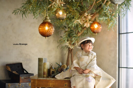 奈良県　奈良市　写真　写真館　オレンジ　スタジオ　スタジオオレンジ　フォト　フォトスタジオ　Photo 子供　大人　バースデー　お宮参り　赤ちゃん　七五三　成人式　入学　卒業　ブライダル　結婚式　写真だけの結婚式　フォトウェディング　ウェディング　袴　振袖　ドレス　打掛　白無垢　色打掛　　