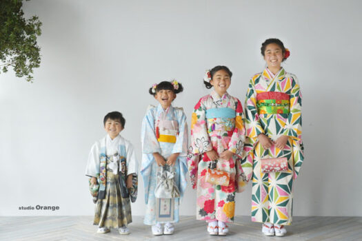 奈良県　奈良市　写真　写真館　オレンジ　スタジオ　スタジオオレンジ　フォト　フォトスタジオ　Photo 子供　大人　バースデー　お宮参り　赤ちゃん　七五三　成人式　入学　卒業　ブライダル　結婚式　写真だけの結婚式　フォトウェディング　ウェディング　袴　振袖　ドレス　打掛　白無垢　色打掛　　