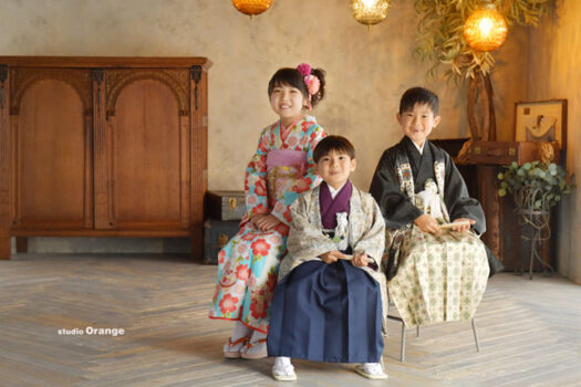 奈良県　奈良市　写真　写真館　オレンジ　スタジオ　スタジオオレンジ　フォト　フォトスタジオ　Photo 子供　大人　バースデー　お宮参り　赤ちゃん　七五三　成人式　入学　卒業　ブライダル　結婚式　写真だけの結婚式　フォトウェディング　ウェディング　袴　振袖　ドレス　打掛　白無垢　色打掛　　