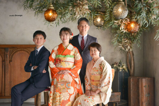 奈良県　奈良市　写真　写真館　オレンジ　スタジオ　スタジオオレンジ　フォト　フォトスタジオ　Photo 子供　大人　バースデー　赤ちゃん　七五三　成人式　入学　卒業　お宮参り　お誕生日　バースデー　着物　家族写真