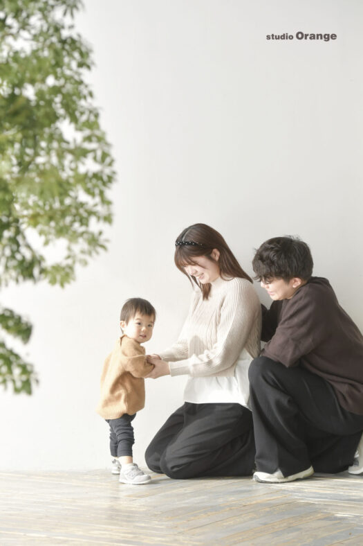 奈良県　奈良市　写真　写真館　オレンジ　スタジオ　スタジオオレンジ　フォト　フォトスタジオ　Photo 子供　大人　バースデー　お宮参り　赤ちゃん　七五三　成人式　入学　卒業　ブライダル　結婚式　写真だけの結婚式　フォトウェディング　ウェディング　袴　振袖　ドレス　打掛　白無垢　色打掛　　