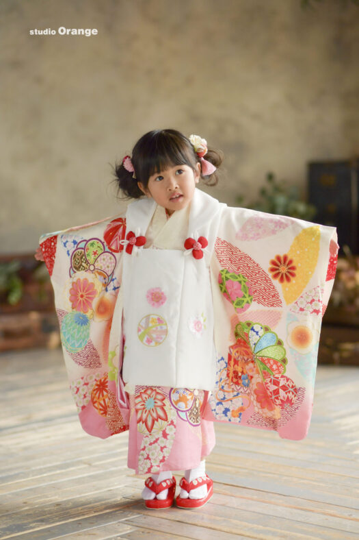 奈良県　奈良市　写真　写真館　オレンジ　スタジオ　スタジオオレンジ　フォト　フォトスタジオ　Photo 子供　大人　バースデー　お宮参り　赤ちゃん　七五三　成人式　入学　卒業　ブライダル　結婚式　写真だけの結婚式　フォトウェディング　ウェディング　袴　振袖　ドレス　打掛　白無垢　色打掛　　