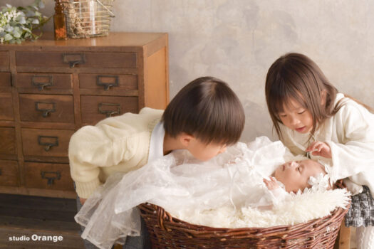 奈良県　奈良市　写真　写真館　オレンジ　スタジオ　スタジオオレンジ　フォト　フォトスタジオ　Photo 子供　大人　バースデー　お宮参り　赤ちゃん　七五三　成人式　入学　卒業　ブライダル　結婚式　写真だけの結婚式　フォトウェディング　ウェディング　袴　振袖　ドレス　打掛　白無垢　色打掛　　