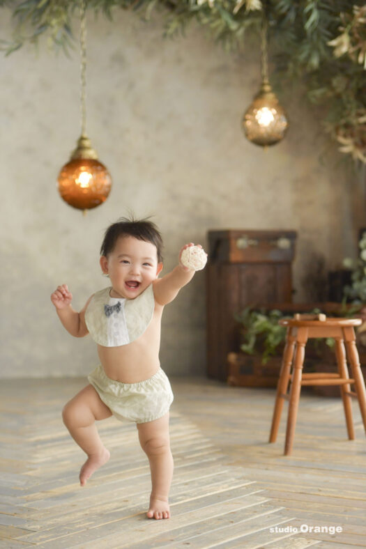 奈良県　奈良市　写真　写真館　オレンジ　スタジオ　スタジオオレンジ　フォト　フォトスタジオ　Photo 子供　大人　バースデー　赤ちゃん　七五三　成人式　入学　卒業　お宮参り　お誕生日　バースデー　着物　家族写真
