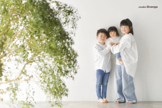 奈良県　奈良市　写真　写真館　オレンジ　スタジオ　スタジオオレンジ　フォト　フォトスタジオ　Photo 子供　大人　バースデー　お宮参り　赤ちゃん　七五三　成人式　入学　卒業　ブライダル　結婚式　写真だけの結婚式　フォトウェディング　ウェディング　袴　振袖　ドレス　打掛　白無垢　色打掛　　