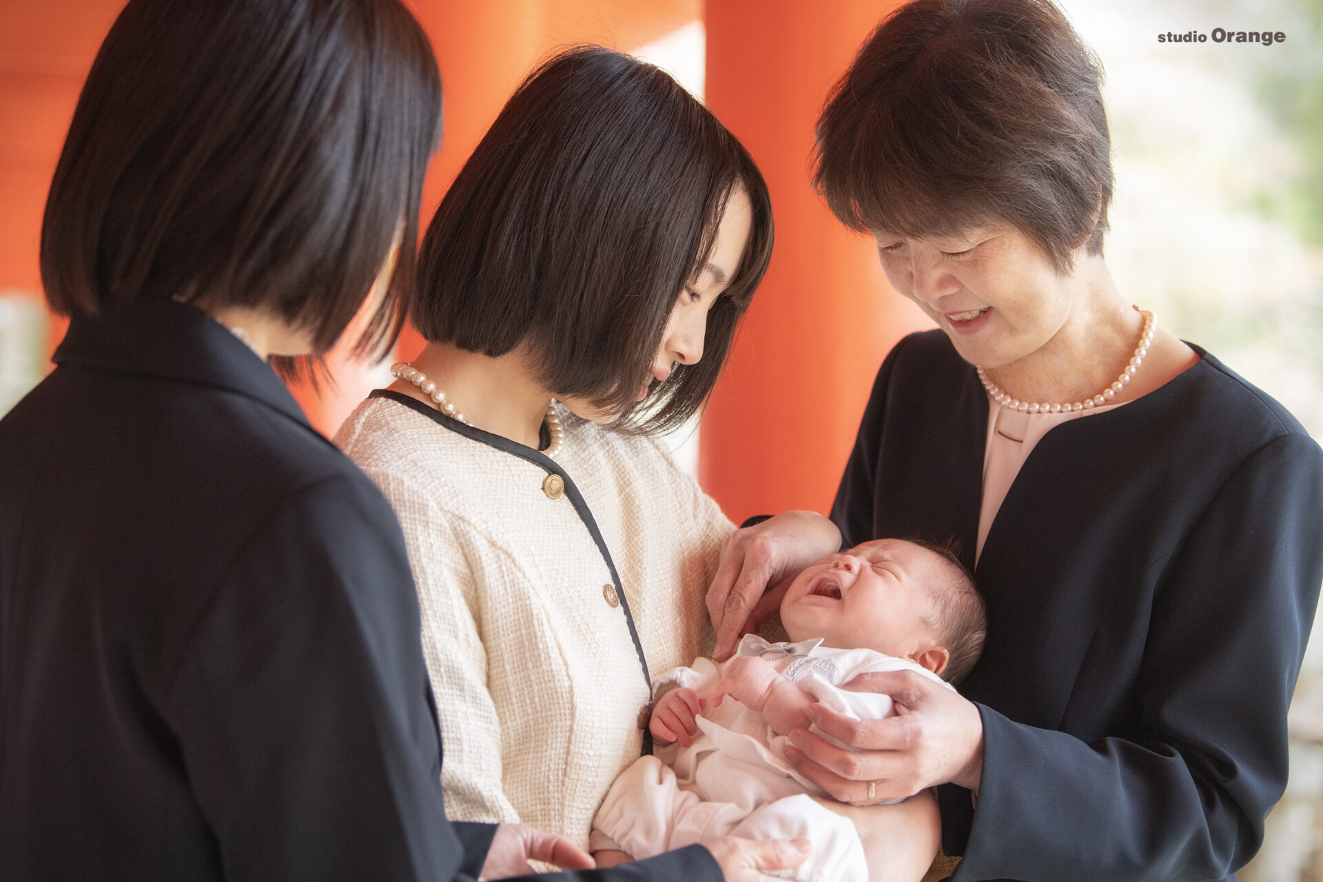 写真館はゆりかごから生涯共に