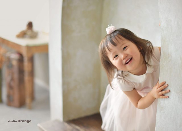 奈良フォトスタジオ　奈良写真館　女の子　バースデー　2歳　ドレス　お誕生日撮影　ピンクドレス