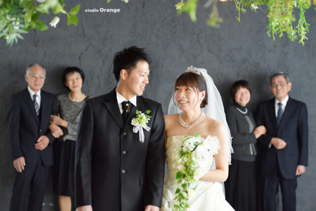 奈良市の写真スタジオ・スタジオオレンジで撮影したフォトウェディング　ドレスフォト　ウェディングドレス　ファミリーフォト