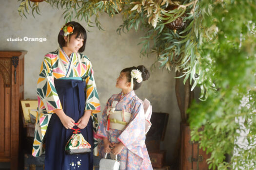 奈良市の写真館スタジオオレンジで撮影した七五三と卒業袴の撮影写真　7歳女の子　12歳女の子　小学校卒業