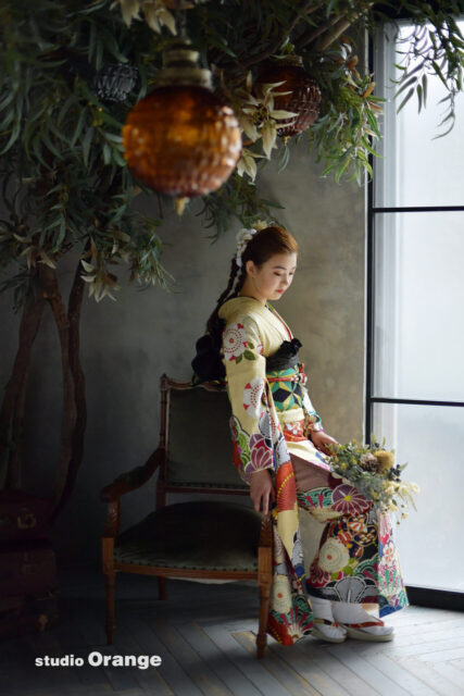奈良市の写真館スタジオオレンジで撮影した成人式写真撮影　緑の振袖　20歳女性　レンタル振袖
